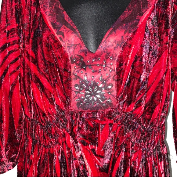 Apt. 9 Velvet Red & Black Blouse Size 1X - Picture 2 of 8